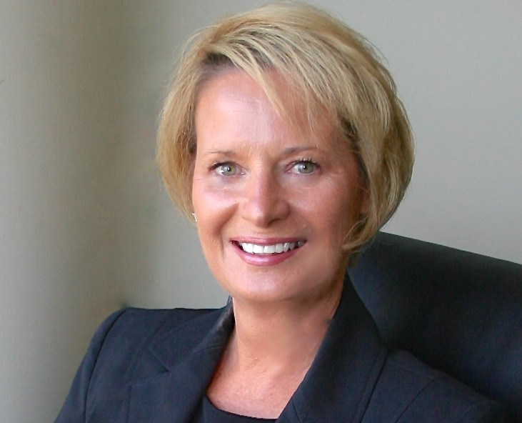 Bernie Dixon Headshot