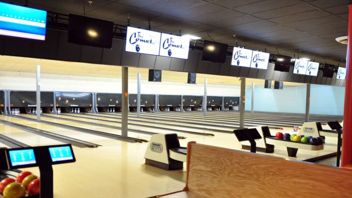 comet-bowling