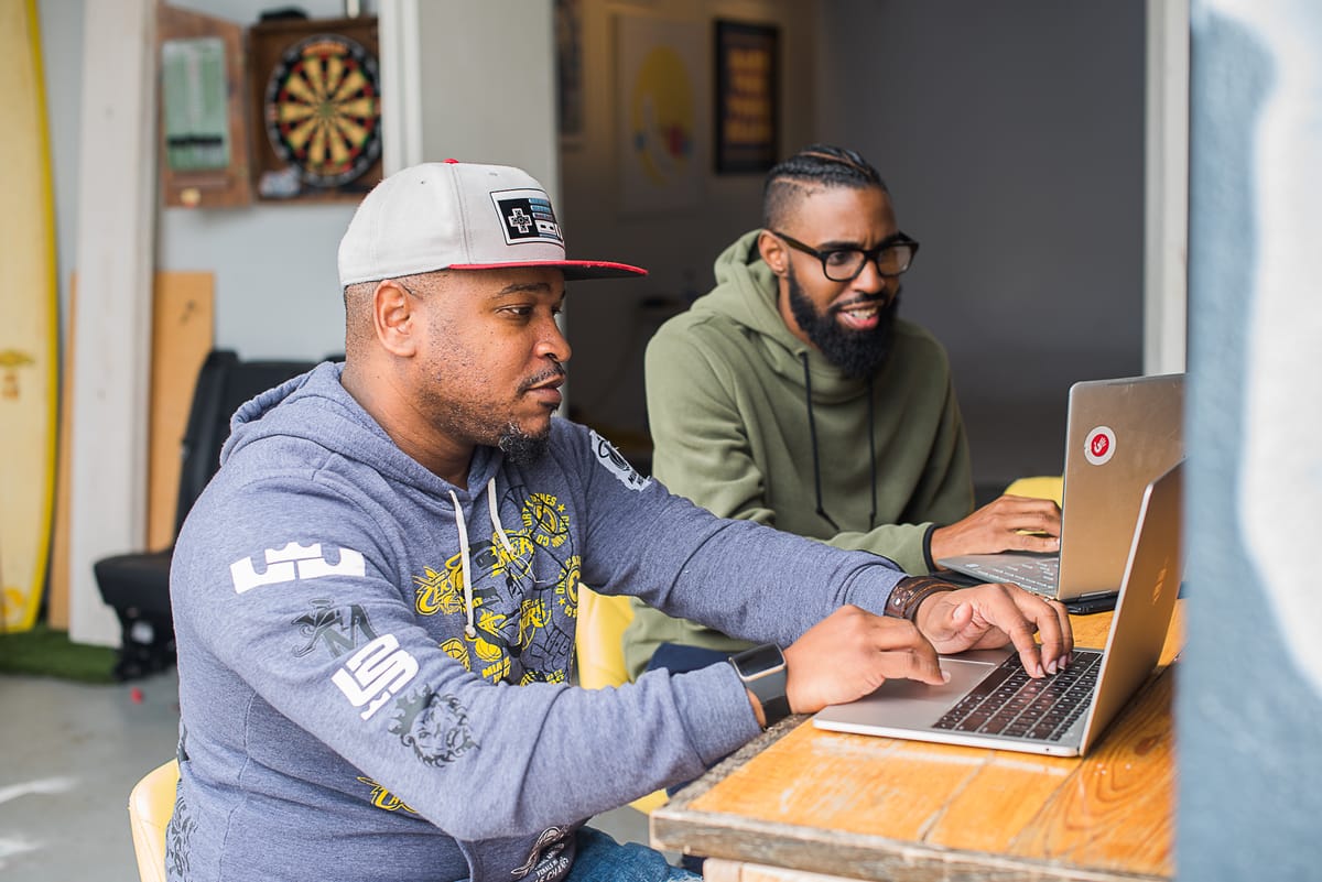 Charleston Duo Is Redefining The QR Code  & Location-based Messaging