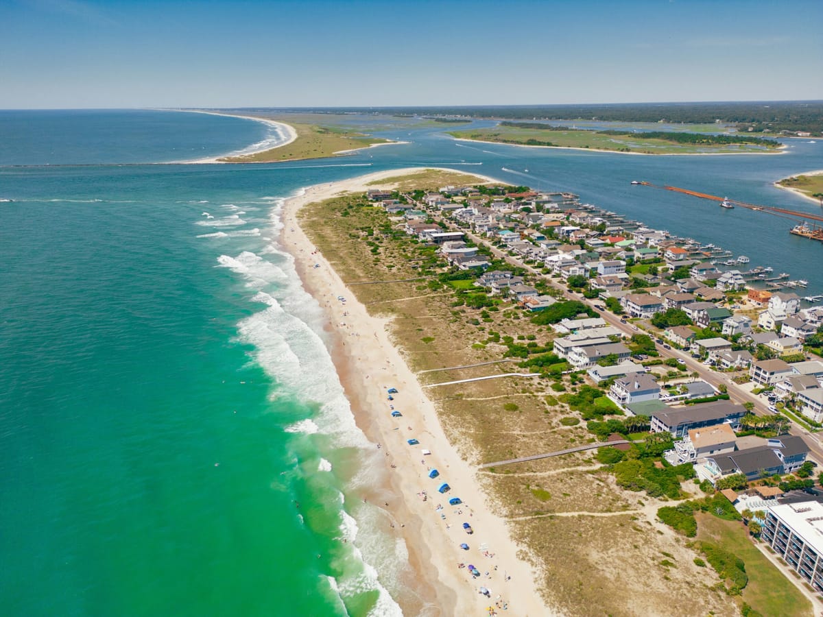 a picture of North Carolina's beaches, home to the City of Wilmington