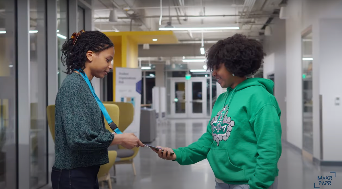 What’s in a Name (Tag)? Students Transform Conference Badges into Smart Networking Tools