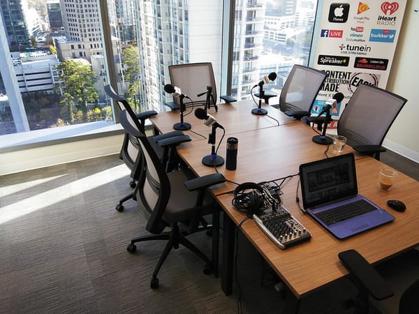 11 Amazing Podcasts To Fill Downtime, Spark Ideas and Cure Cabin Fever