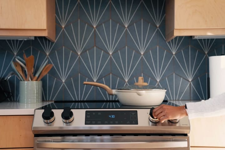 To boost kitchen safety, Atlanta startup Ome launches new smart knob designed to work in more homes