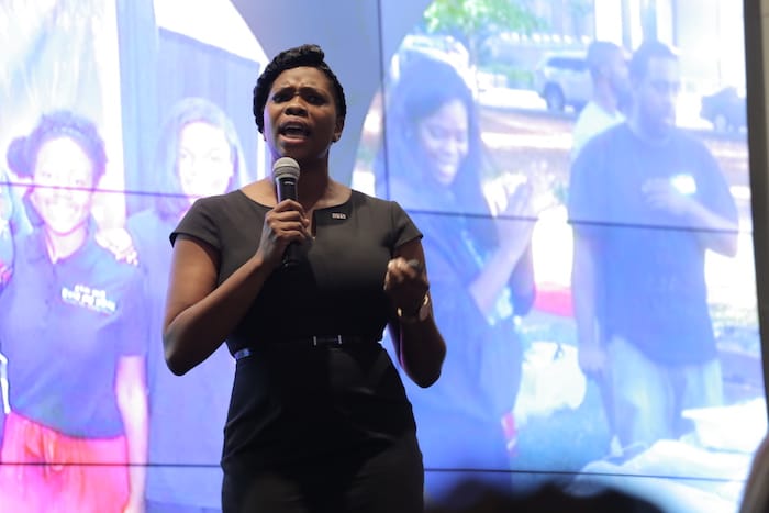 These Tech Teams Just Hacked Their Way To Improving the World's Busiest Airport