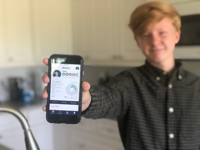 Task App Chorez Teaches Kids About Earning Money — And Even Takes Out Taxes