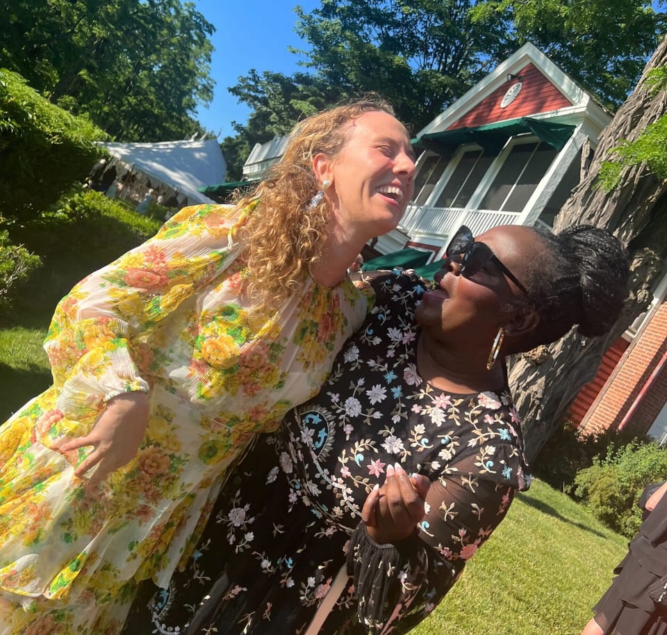 With social networking app why?!, scrolling is out and asking questions is in