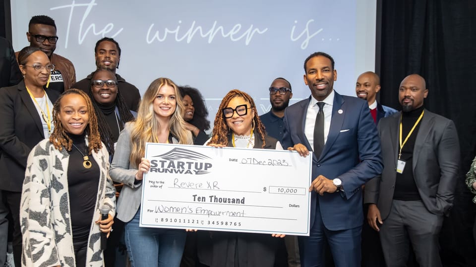 Startup Runway Opens Applications for Pitch Competition + Mentoring Program