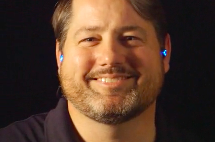 United Sciences Surfs Brain Waves and Music Channels with 3D-Scanned Earbuds